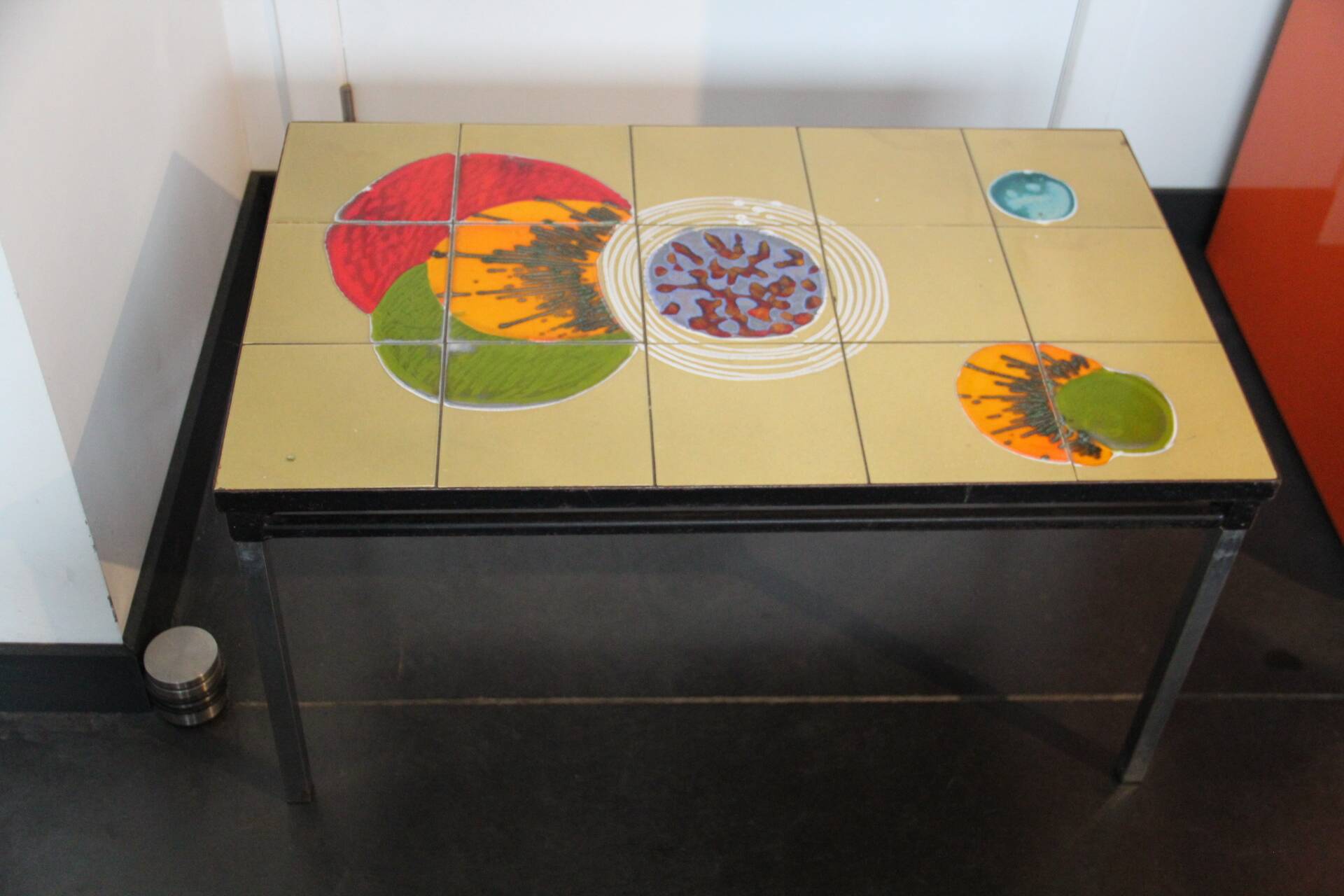 Ceramic coffee table