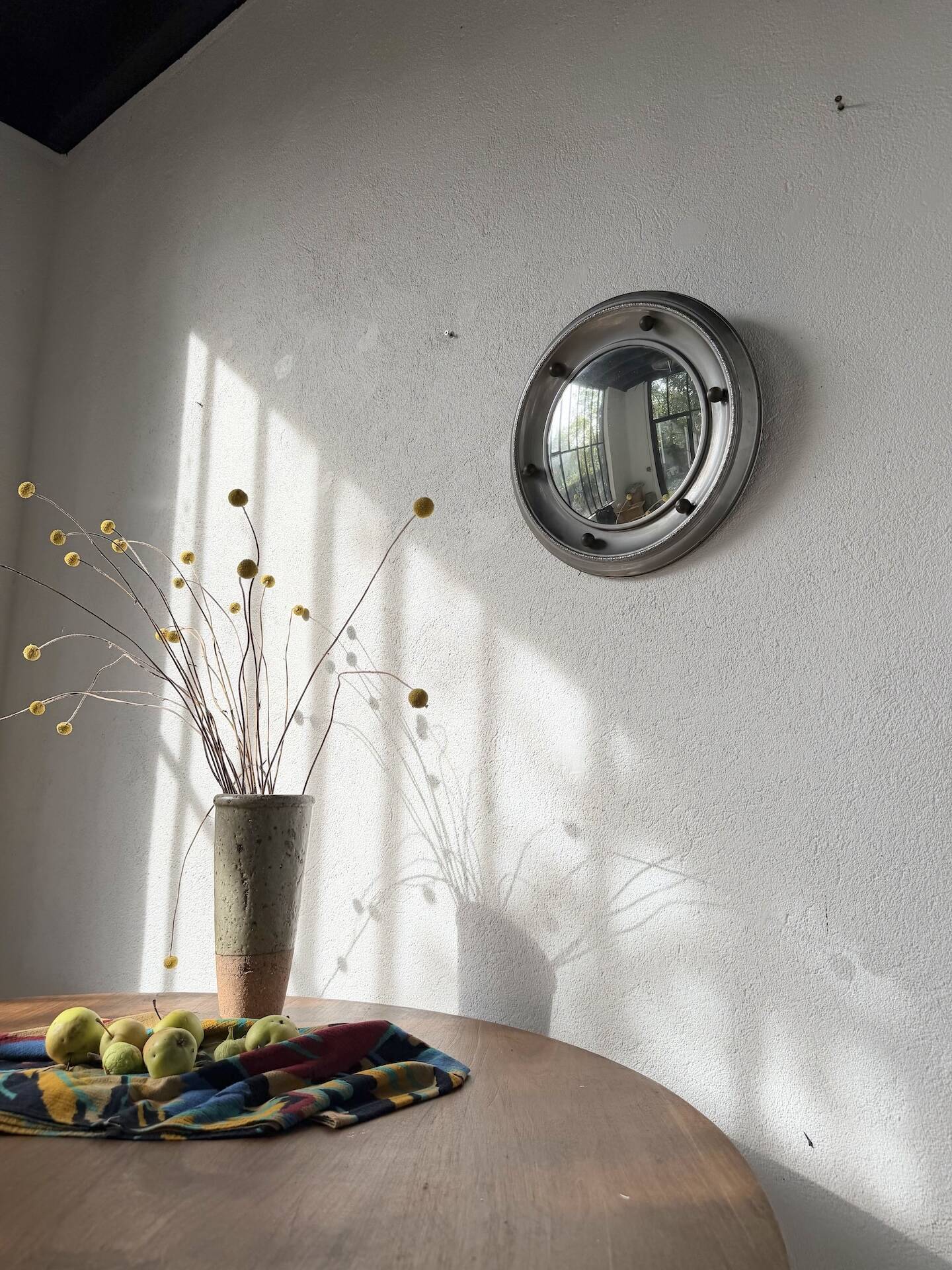 Round convex metal mirror in English style 1900