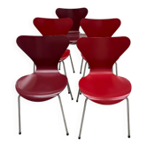 Series 7 Chairs by Arne Jacobsen for Fritz Hansen, red