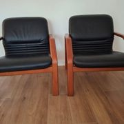 Paire de fauteuils Italie années 90