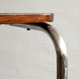 Table d’appoint de style Bauhaus fabriquée par Kovona Tchécoslovaquie,
