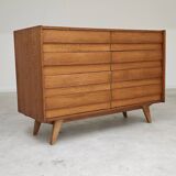 U-453 dub chest of drawers by Jiri Jiroutek for Interier Praha 1960