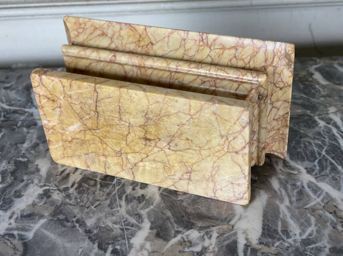 Yellow marble inkwell Sainte Beaume