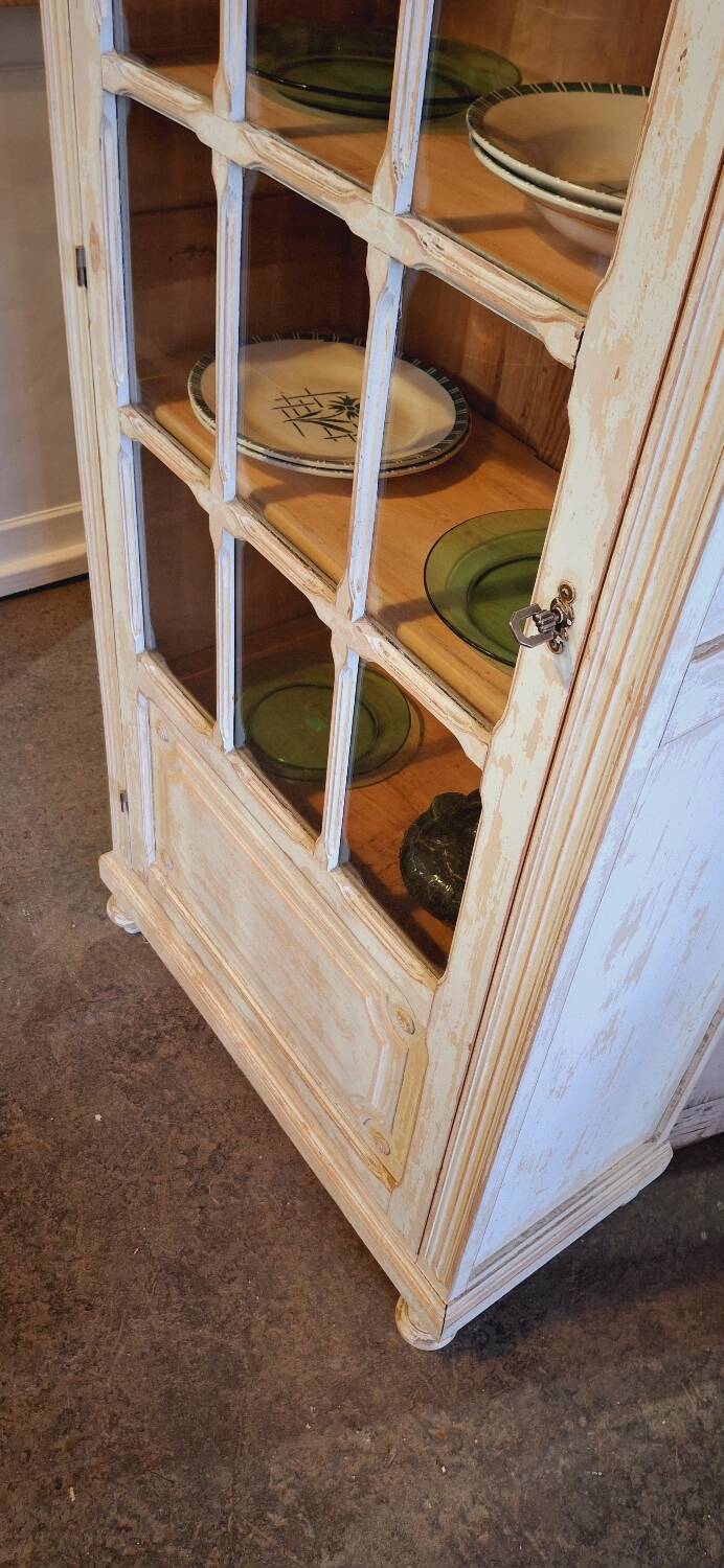 Vitrine ancienne
