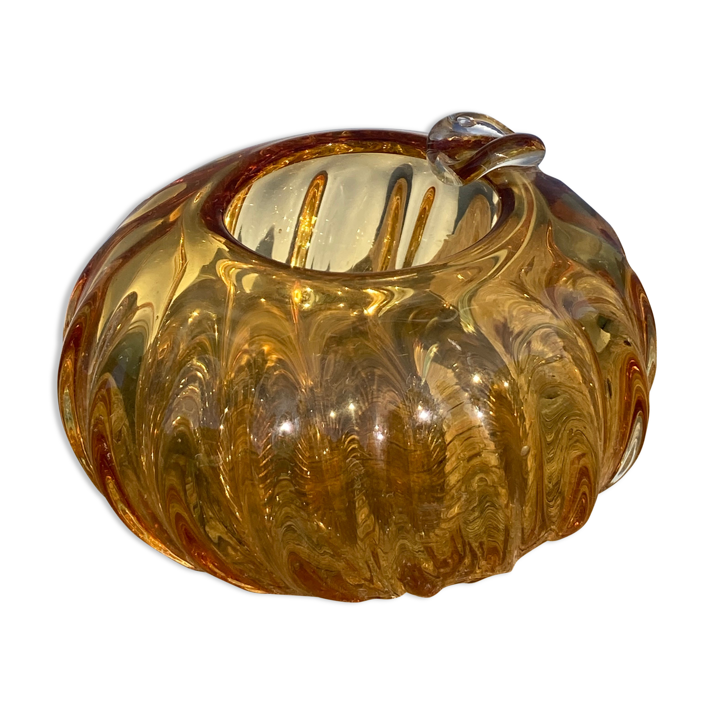 Cendrier en verre soufflé de Murano ambré marron boule torsadé