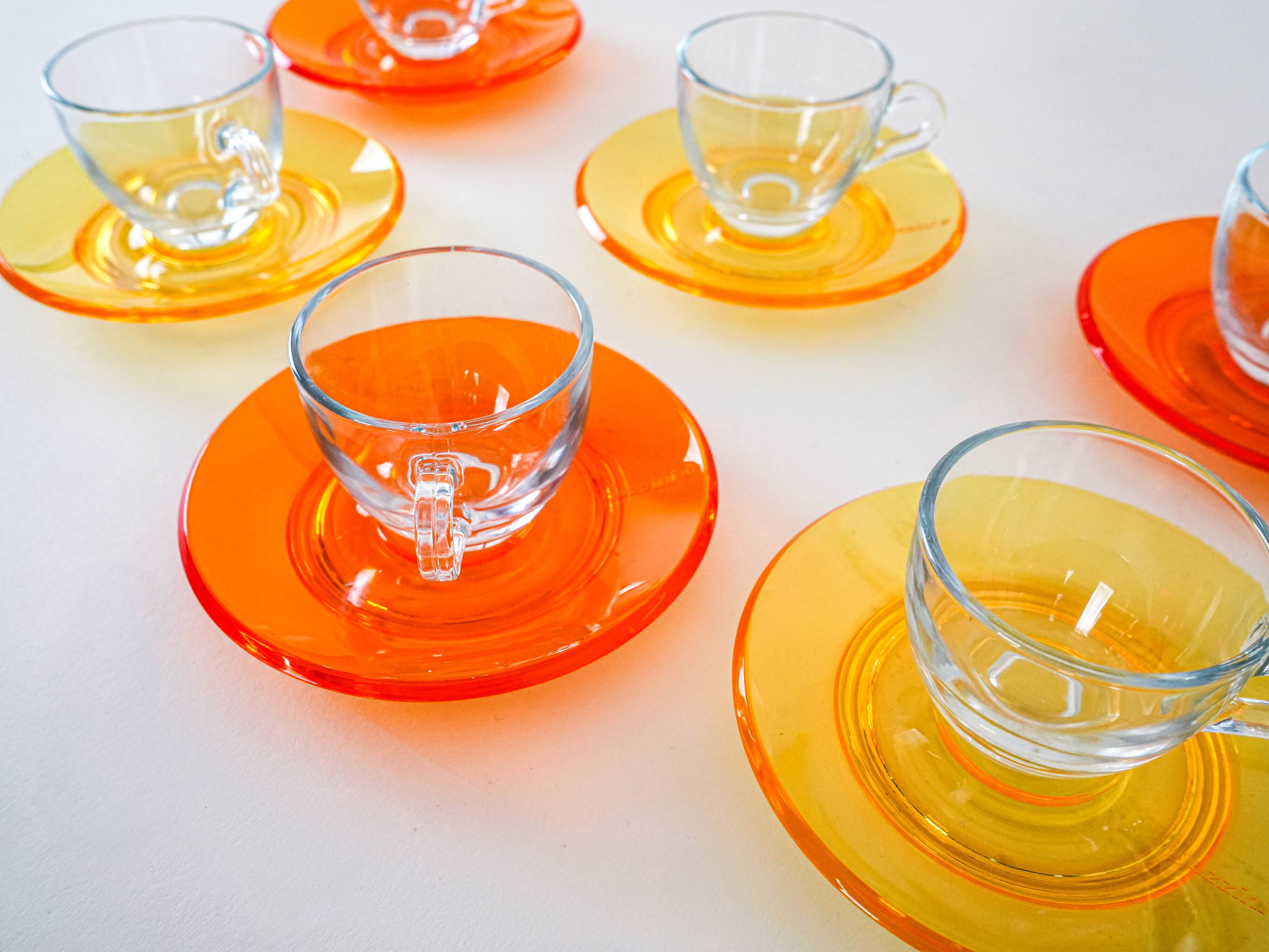 Set of glass cups, Italian design, 1970s, manufactured by Fratelli Guzzini