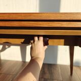 Table à manger et table basse vintage en une seule pièce