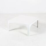 Space Age coffee table by Peter Ghyczy for Horn