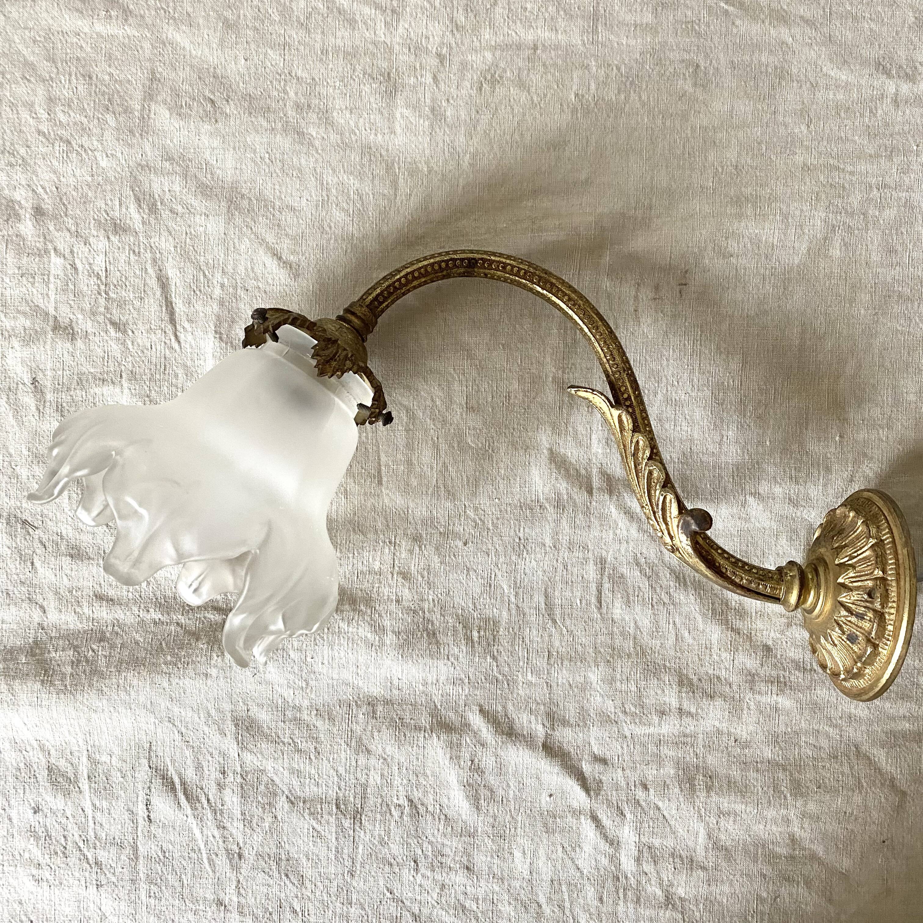 Antique bronze and glass tulip wall lamp
