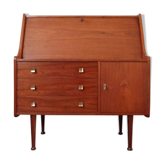 Scandinavian writing desk