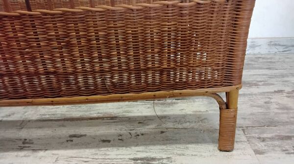 Lit enfant en rotin vintage