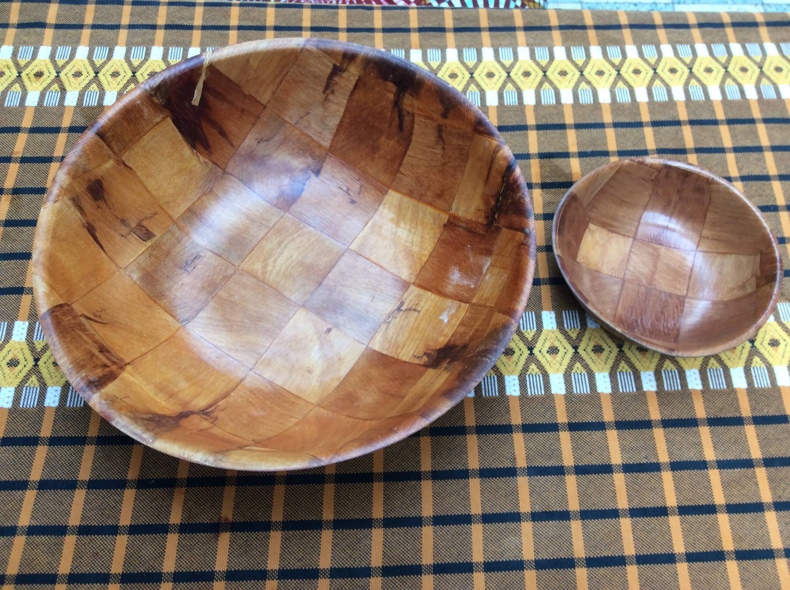 Danish salad bowl set