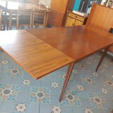 Extendable table 60s