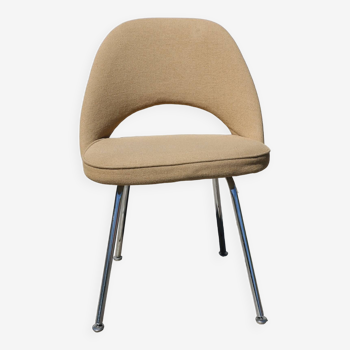 Conference chair by eero saarinen beige fabric