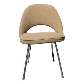 Conference chair by eero saarinen beige fabric