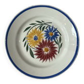 Flat plate with hand-painted floral decoration