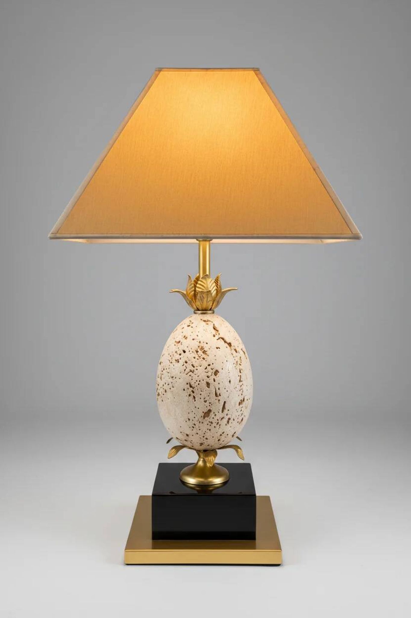 Ostrich egg lamp in travertine