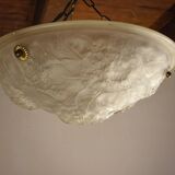 Art Deco basin suspension