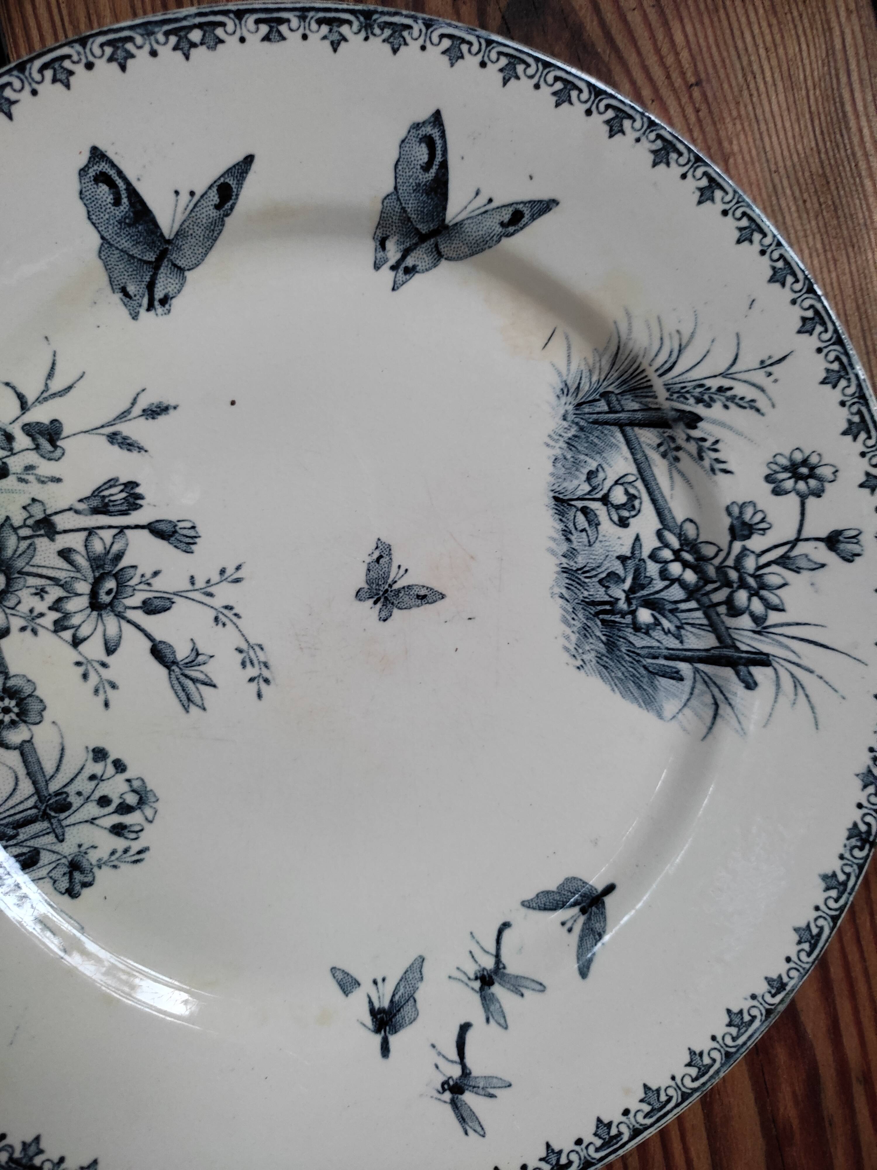 7 Tsarina dessert plates by Sarreguemines