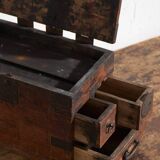 Antique Japanese chest with drawers and ironwork – portable tansu – Meiji–Taishō period (c. 1880–1920)