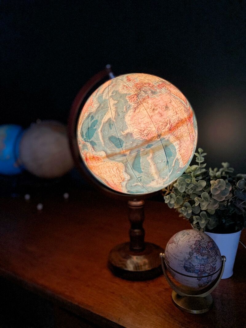 Globe terrestre lumineux Taride