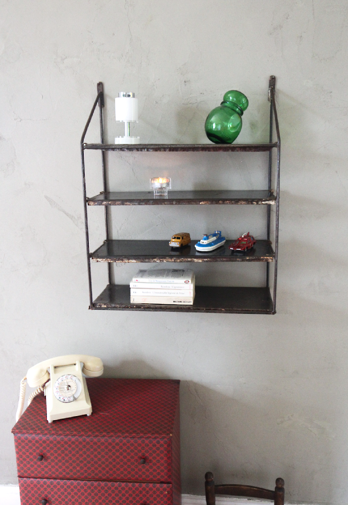Wall shelf raw metal