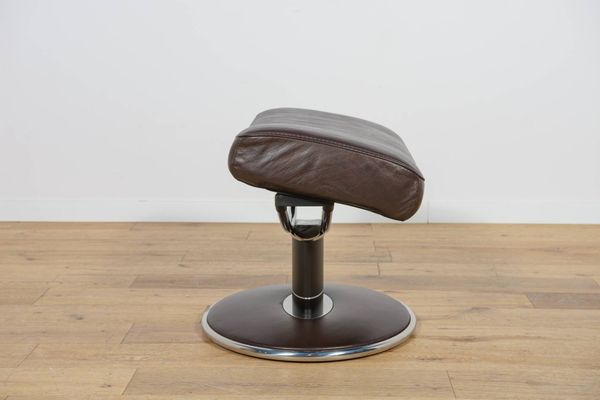 Fauteuil de salon ergonomique avec pouf modèle Stressless d'Ekornes, années 2000, lot de 2