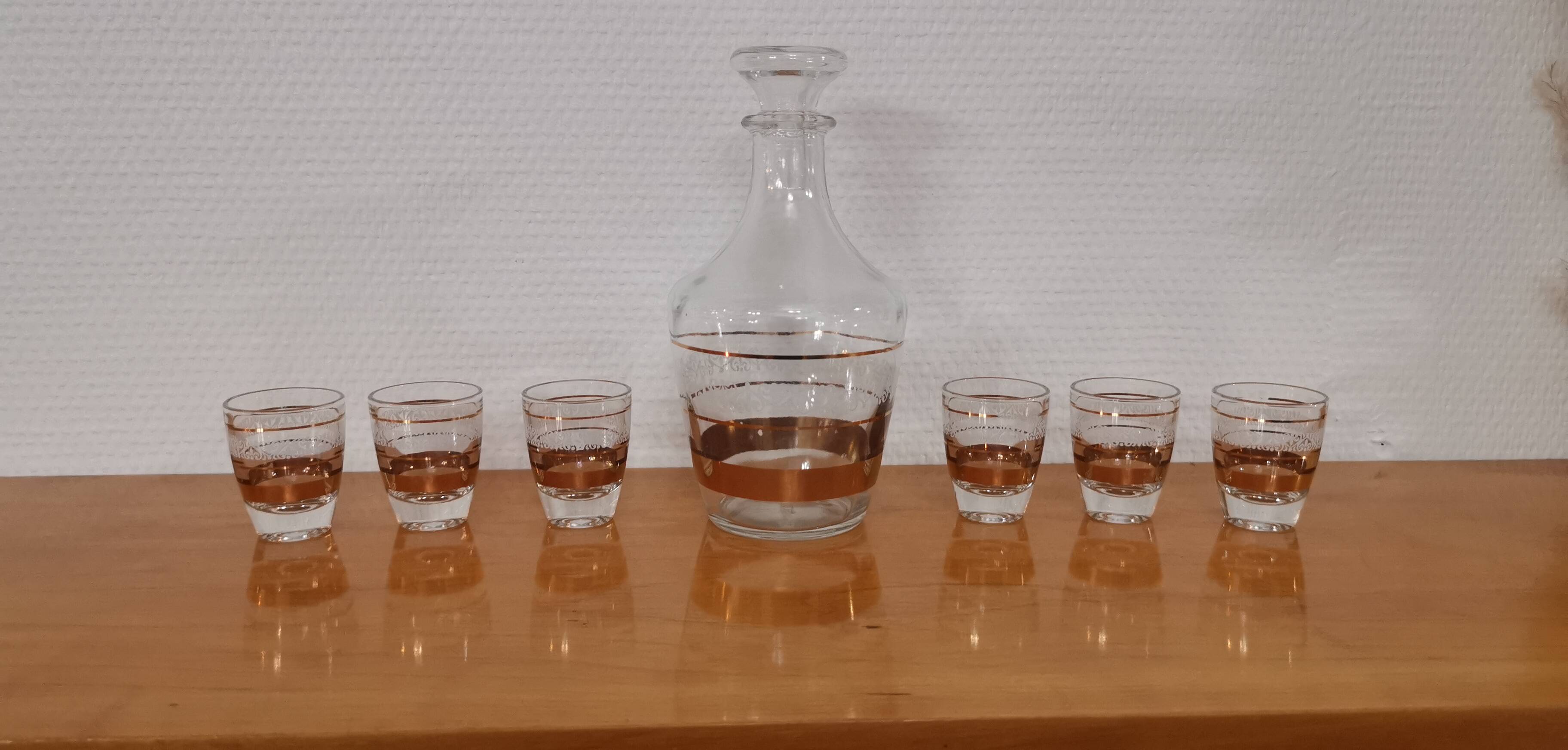 Complete Arques crystal liqueur service, carafe and glasses