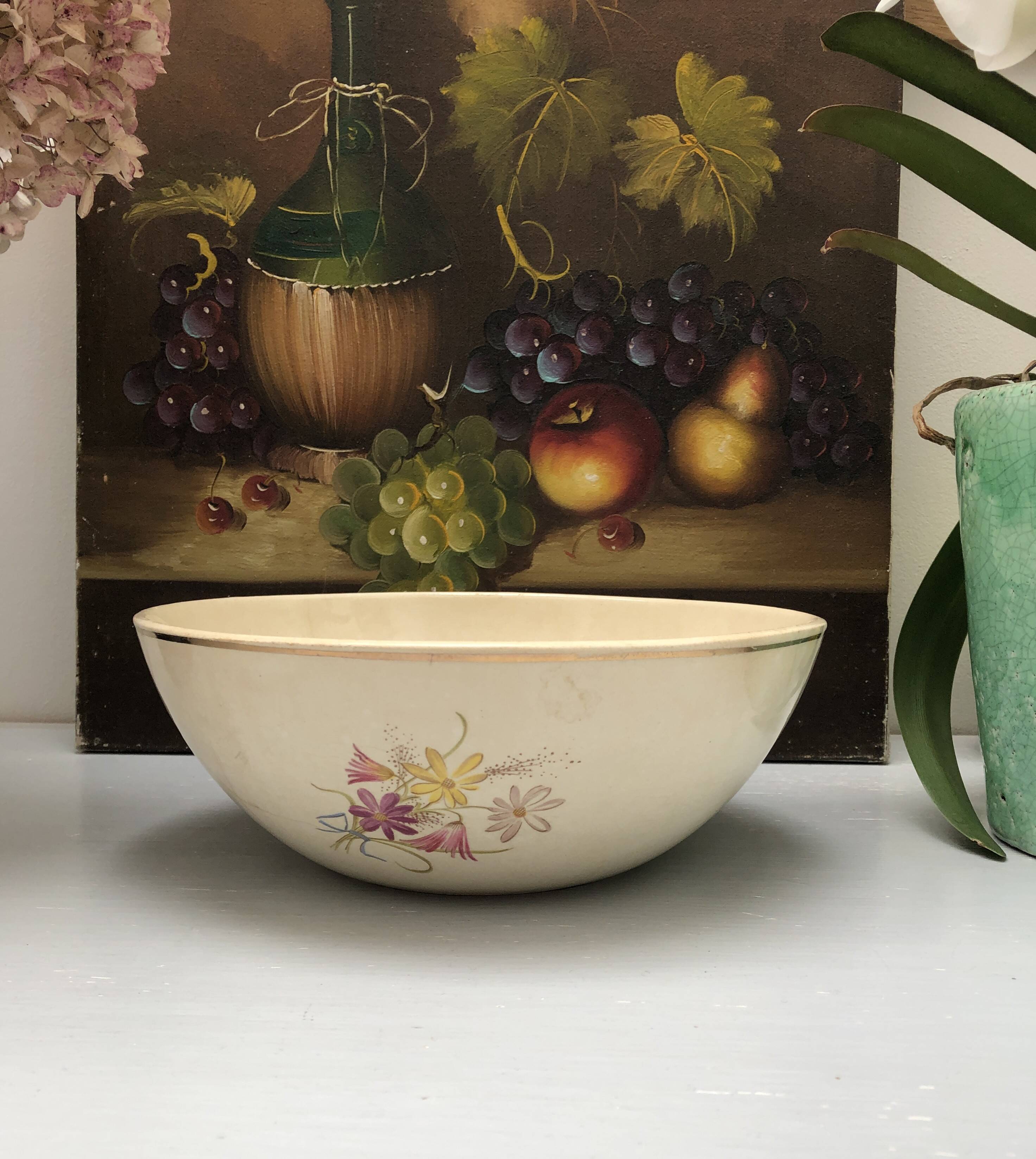 Old salad bowl stamped Longchamp France