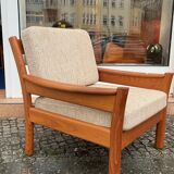 Danish armchair of the 60s in wood and wool of the brand Dyrlund