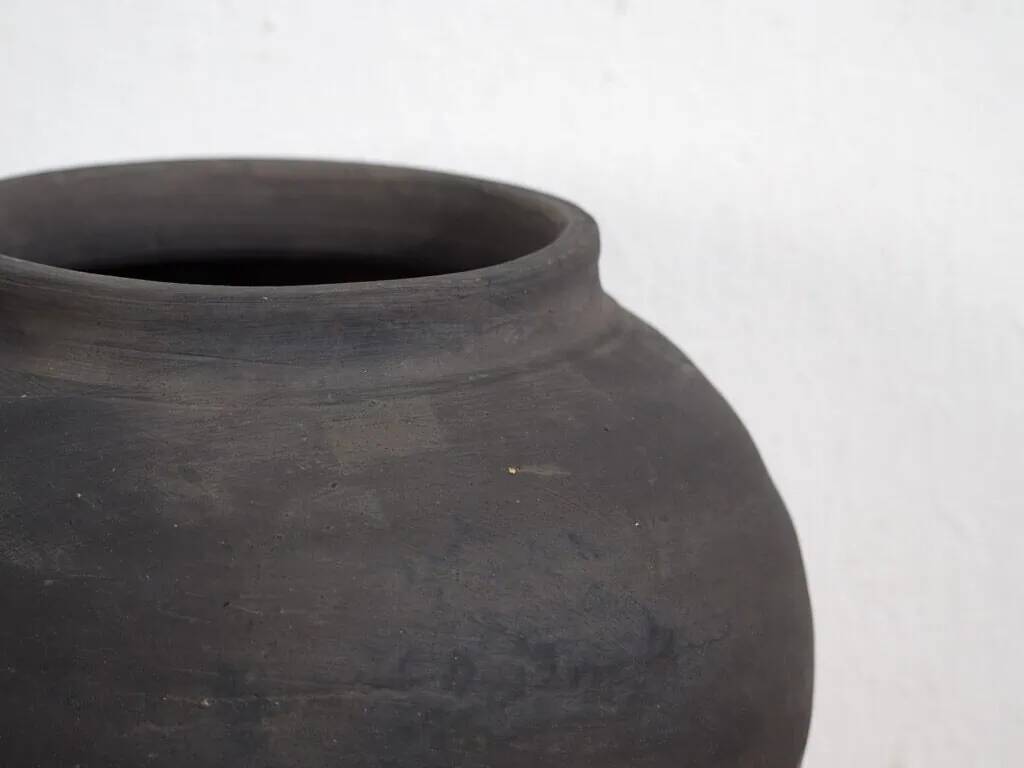 Ancient oriental vase (c.1900) #5