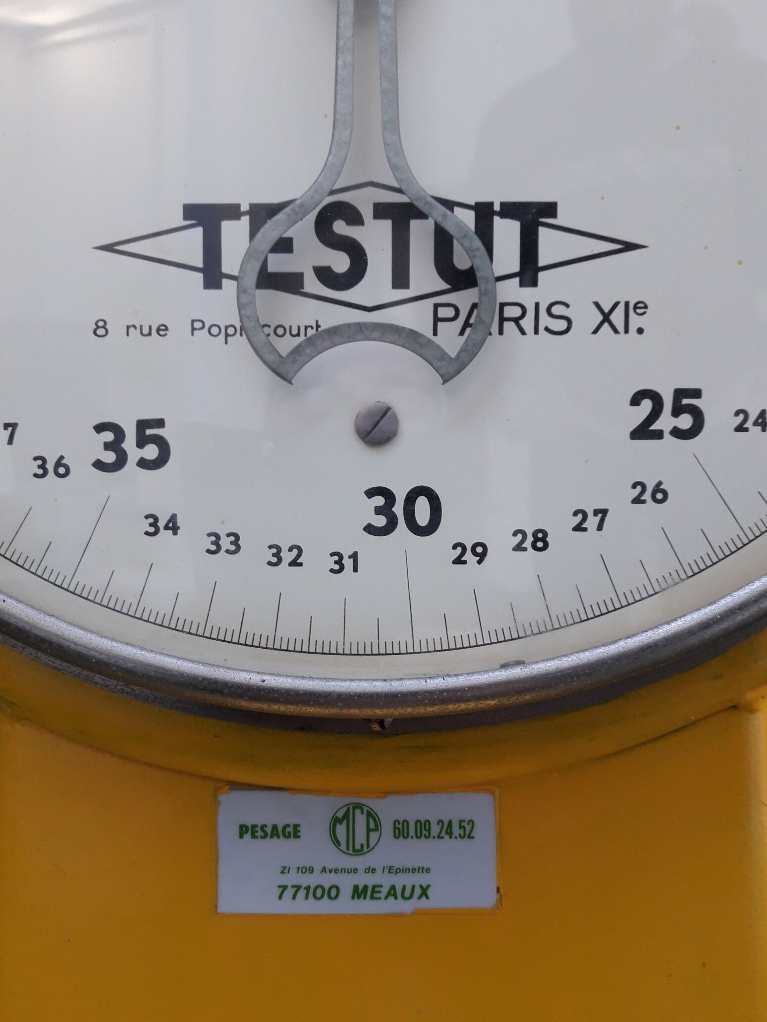 Industrial scale Testut 1950