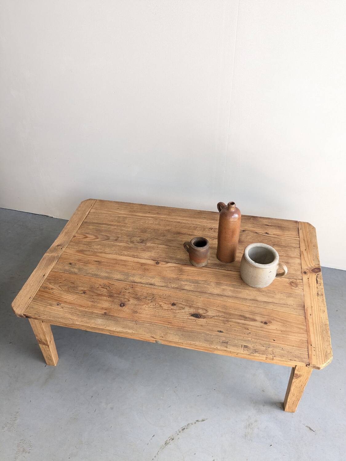 Table basse de ferme