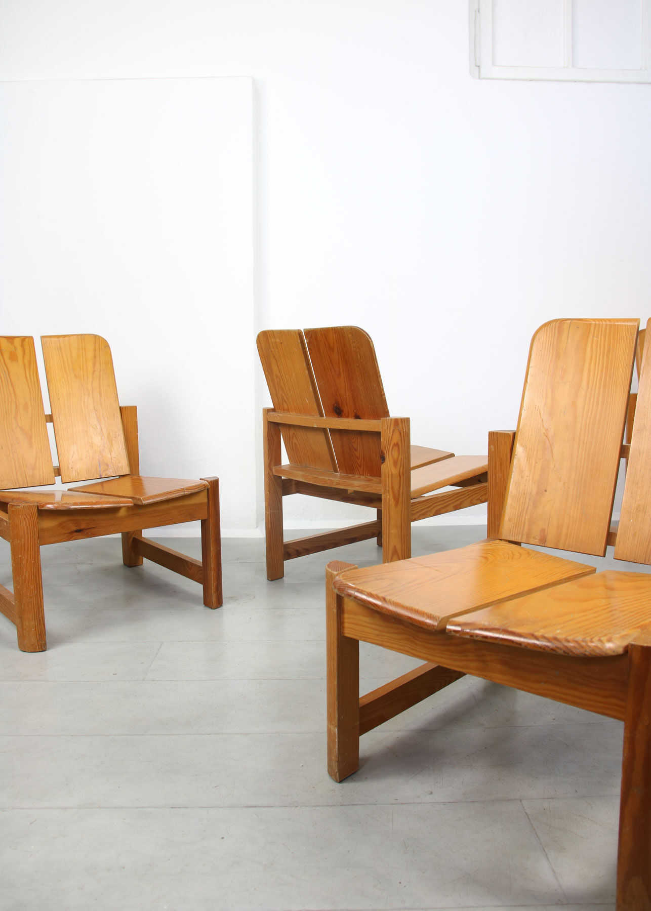 Vintage scandinavian pine lounge chair