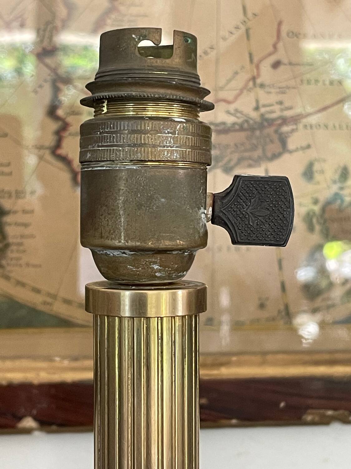 Brass column lamp 43cm circa 1900