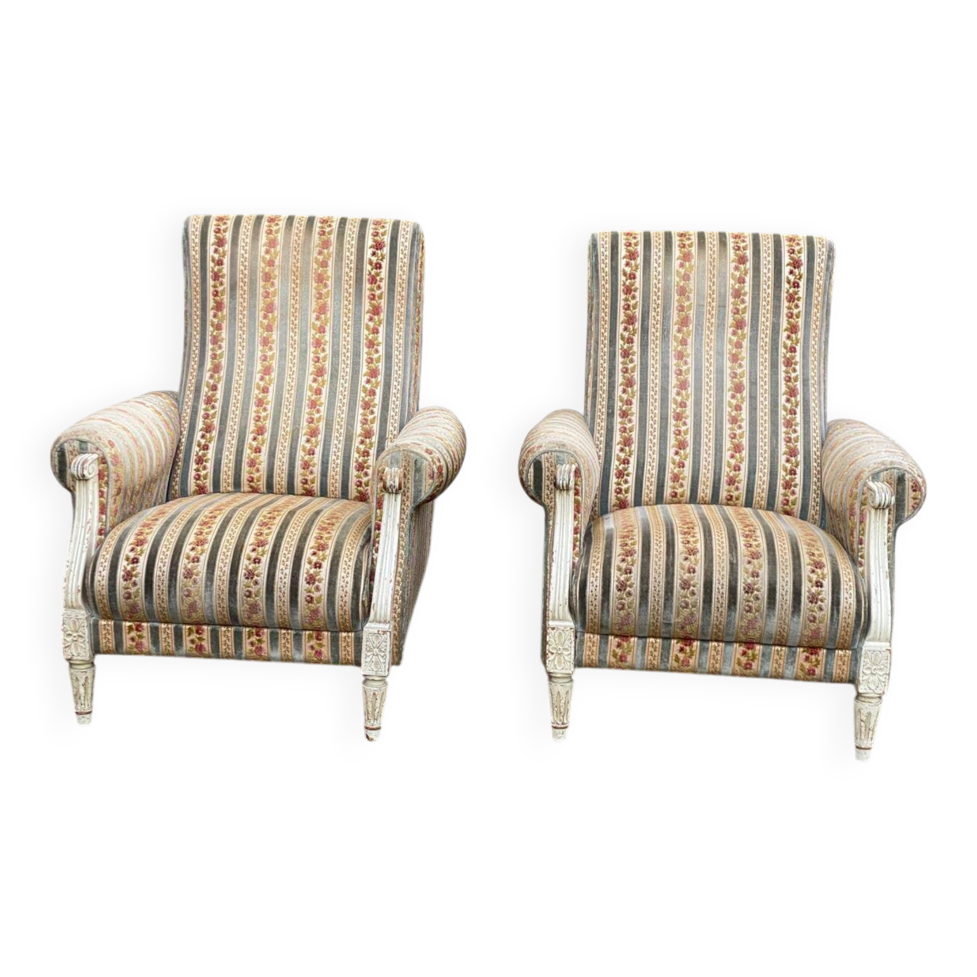 2 Louis XVI bergère armchairs in solid wood with beige and blue embroidered fabric.