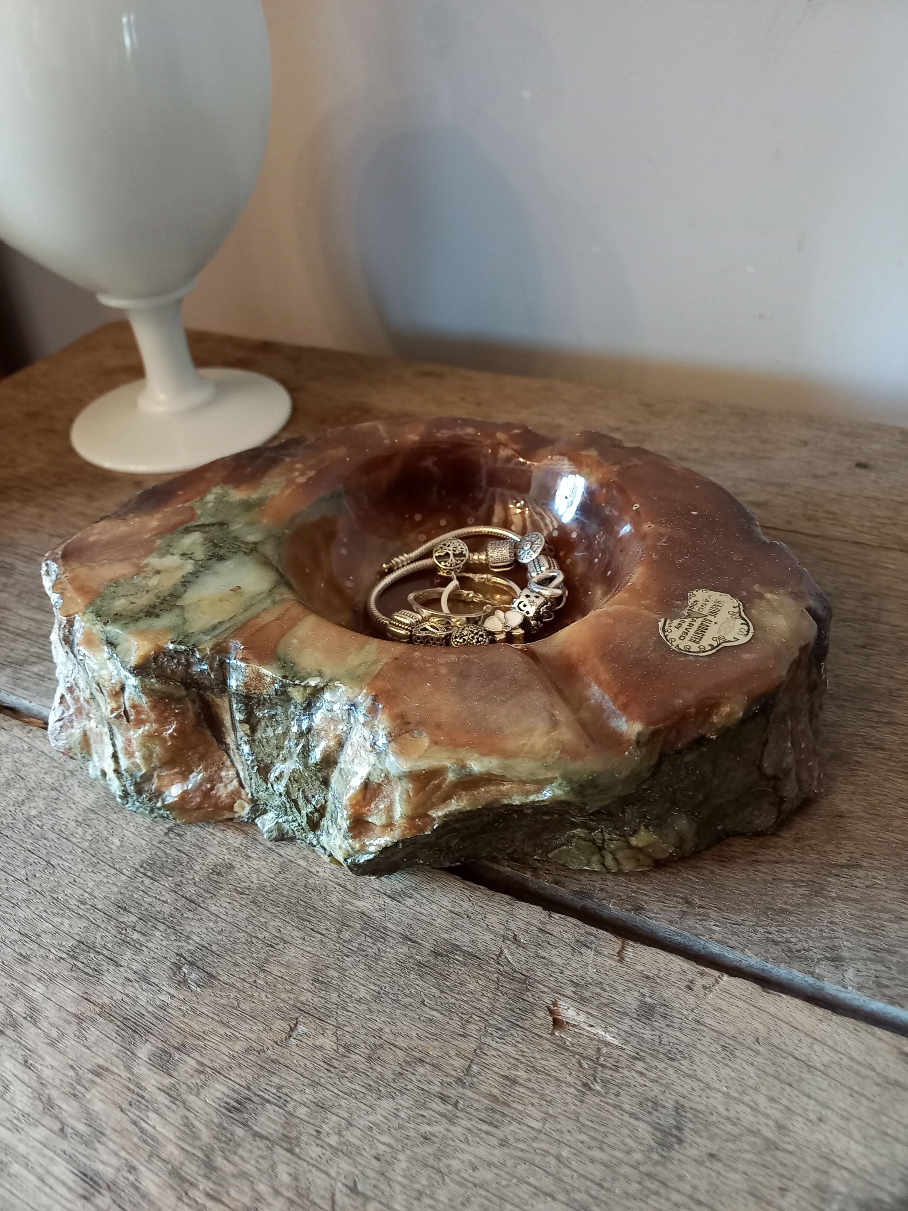 Large vintage alabaster pocket-empty ashtray