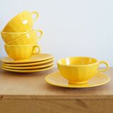 Service of 5 yellow cups and saucers