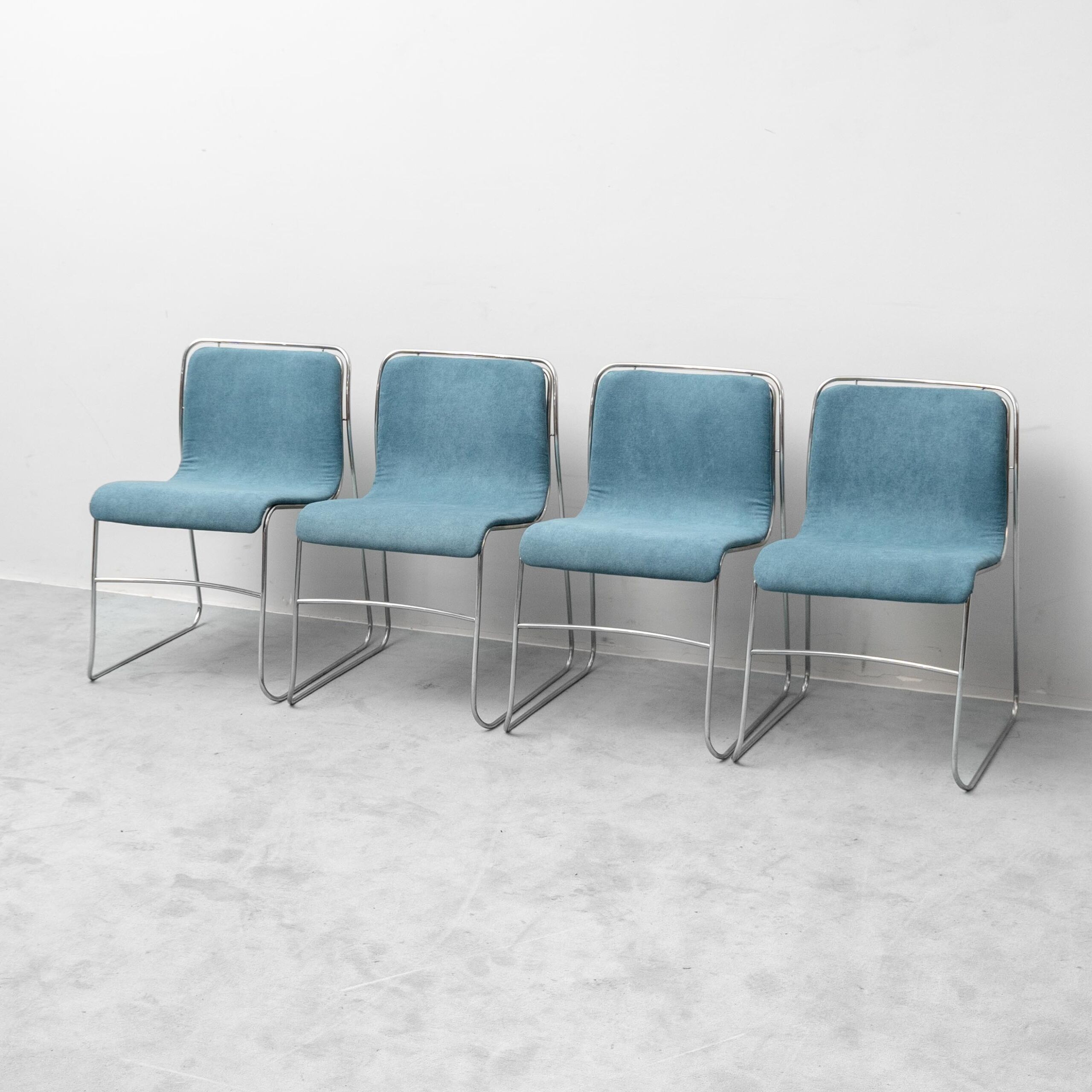 Set of 4 vintage metal and blue fabric chairs, 1970s modernist