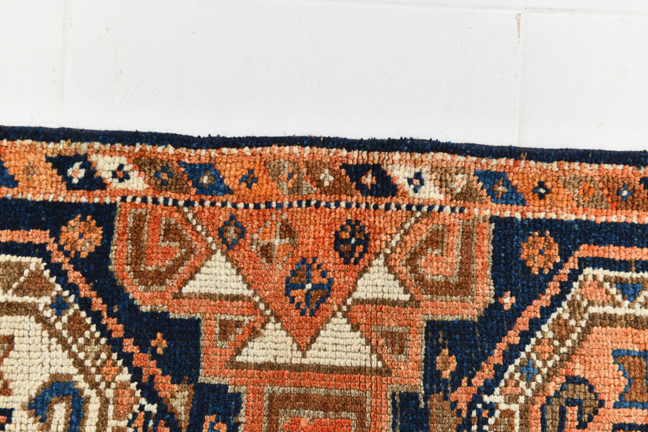 4x10 Wide Vintage Runner Rug, 110x323Cm