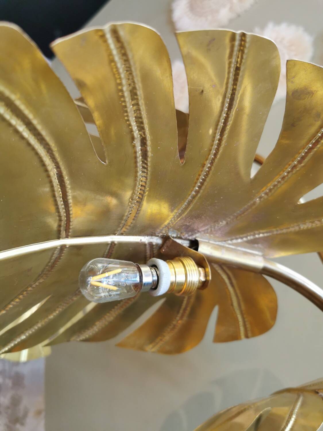Solid brass plant-shaped floor lamp