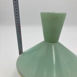Green and gold saucer suspension