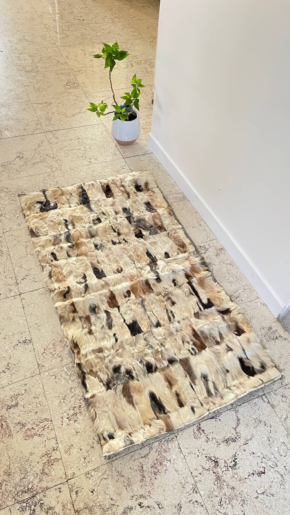 RUG Skin 1970s Beige-Brown - 56 x 107cm