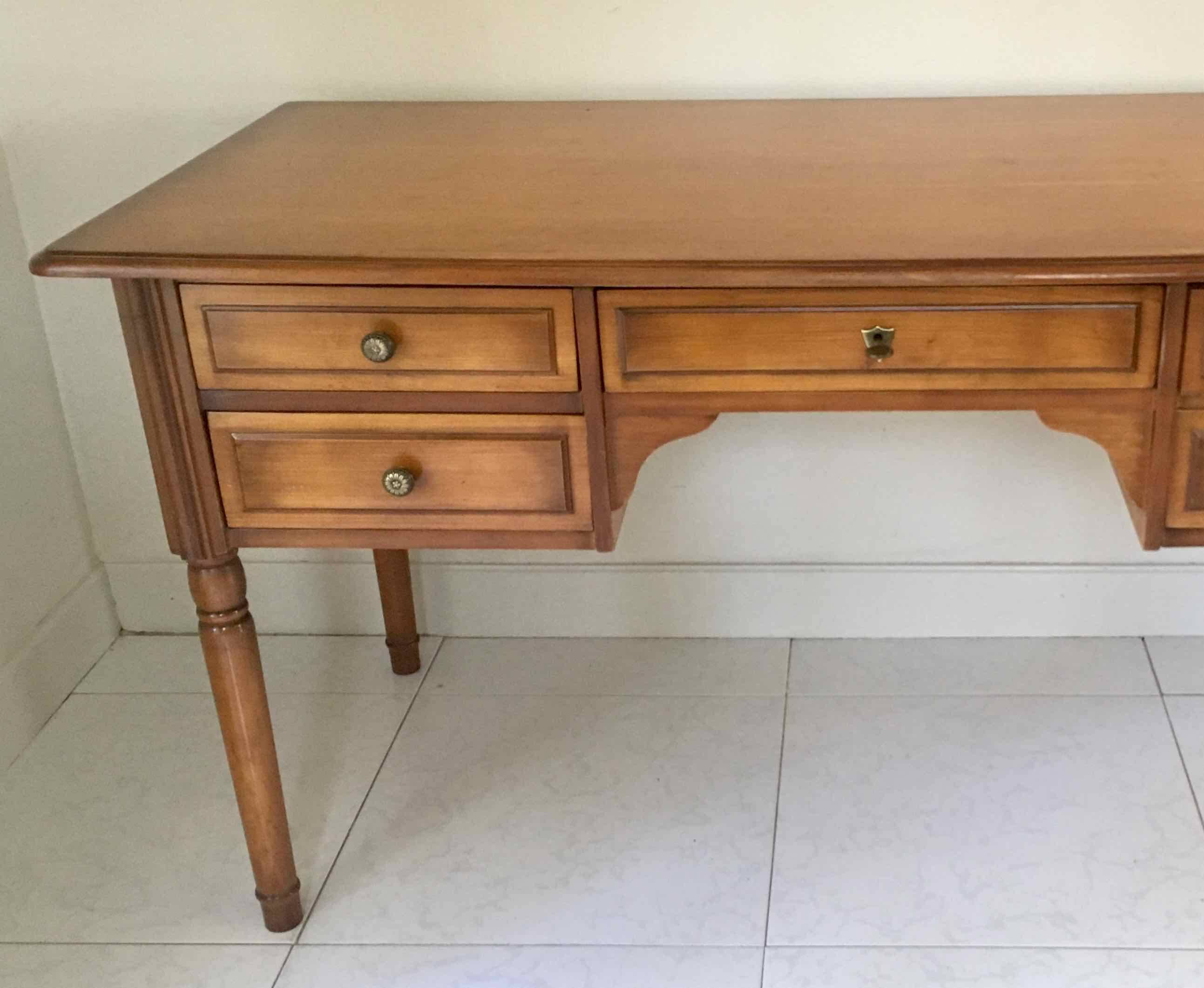 Bureau style Directoire 5 tiroirs et tablettes latérales