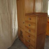 Asymmetrical wardrobe.