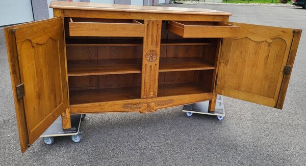 Buffet de campagne Normande style Louis XVI, en chêne massif France