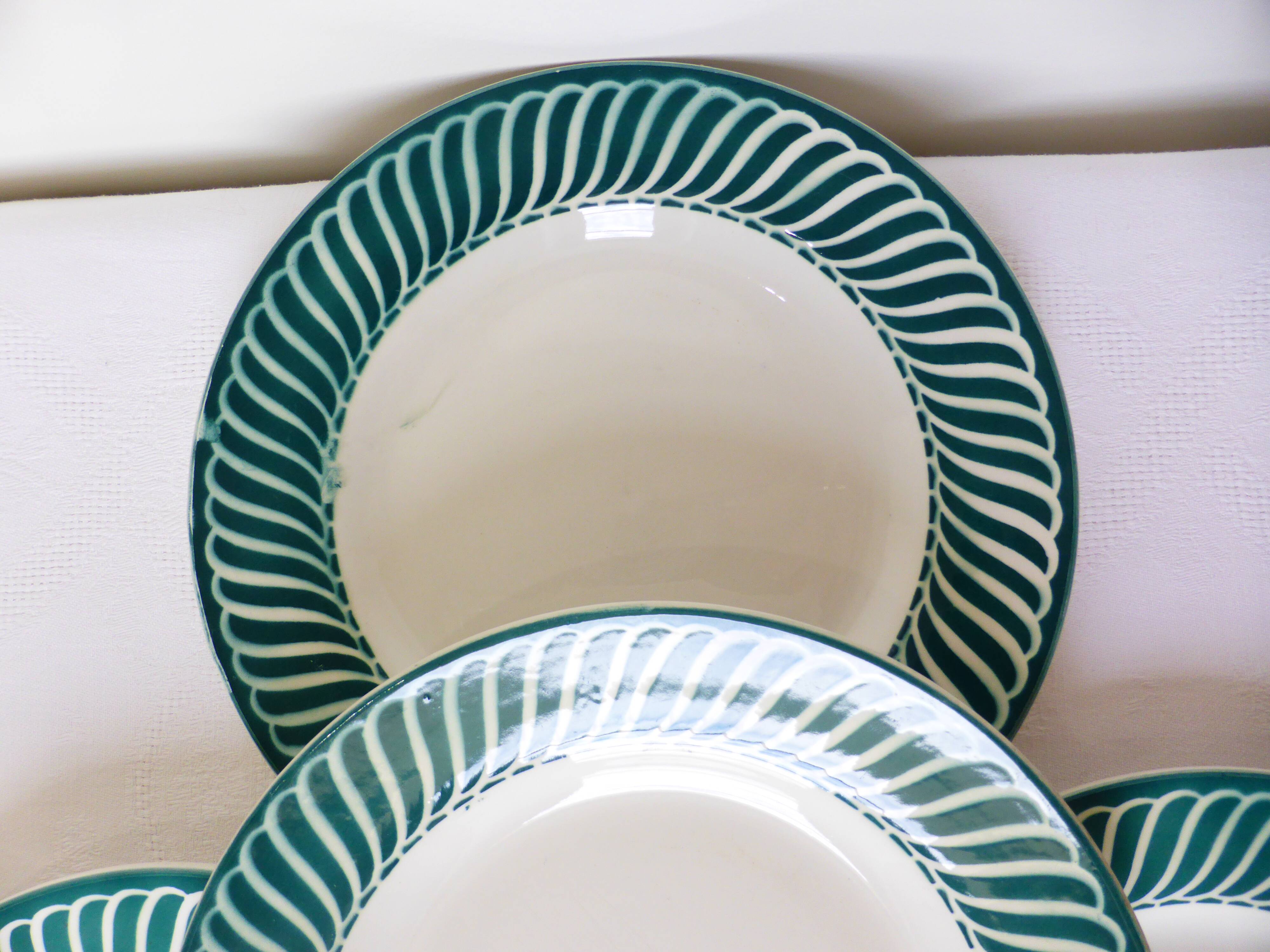 4 flat plates of Digoin Sarreguemines model Jacquot 210805