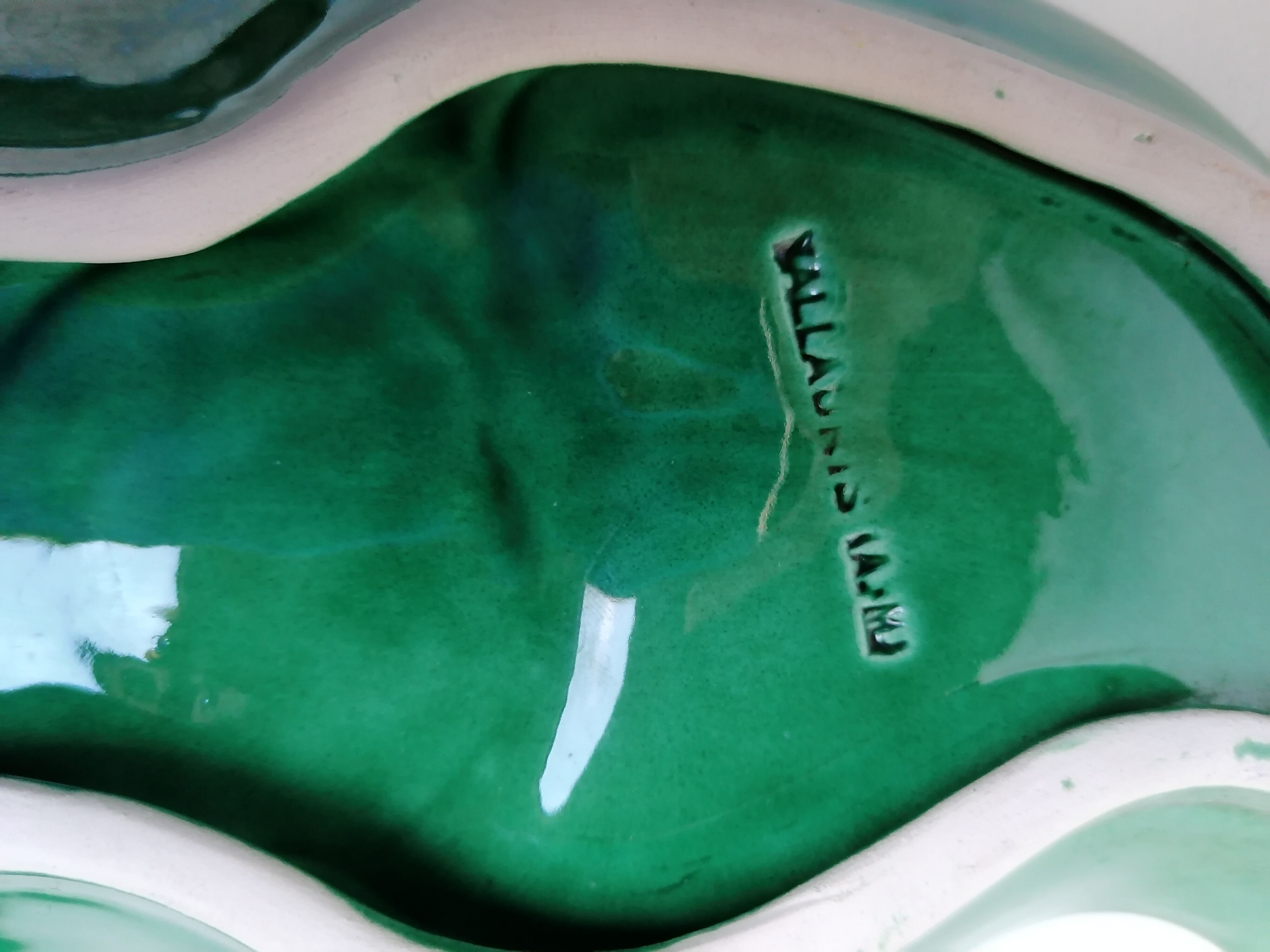 Vallauris dabbling butter