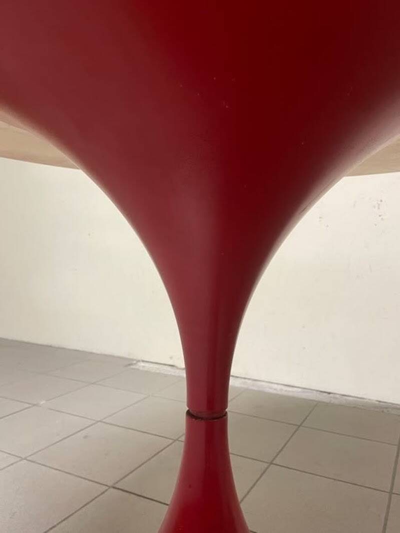 Table à manger en forme de sablier avec base en métal et plateau en marbre, 1960-70