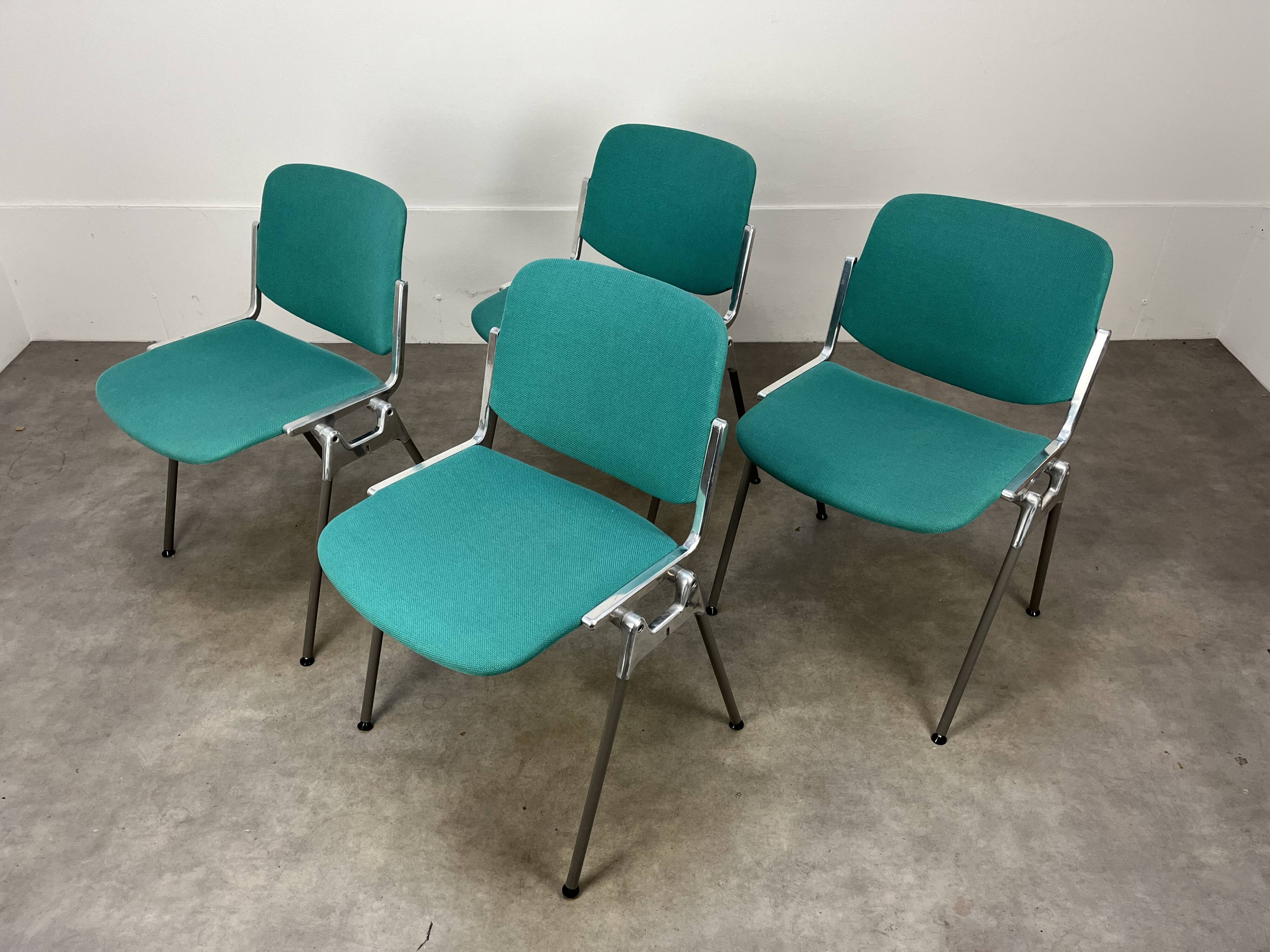 4 chaises DSC 106 vertes par Giancarlo Piretti pour Castelli 1970